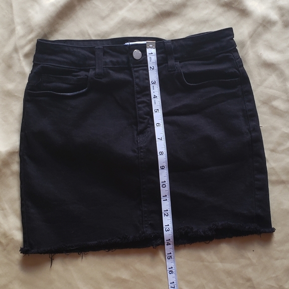 O2 DENIM SKIRT - Picture 5 of 6